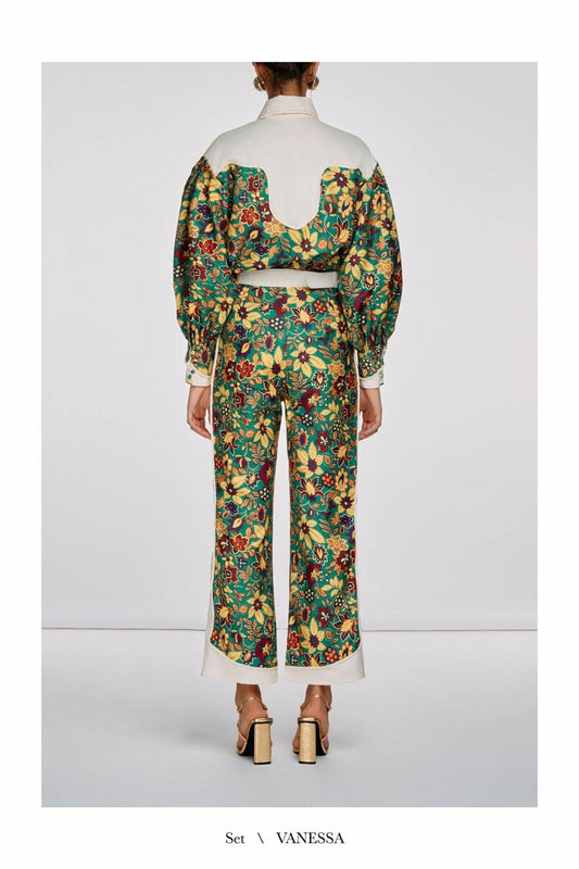 Vanessa Set