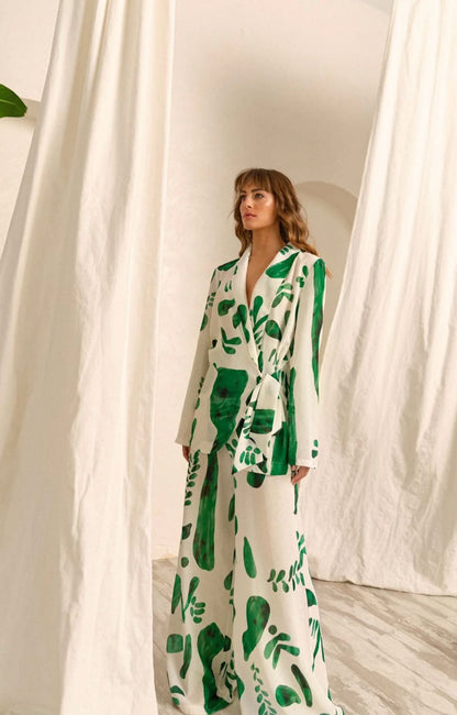 Green Pattern Ensemble